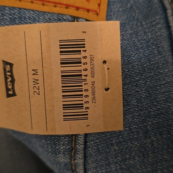 LEVI'S BRAND SIGNATURE WOMENS PLUS SIZE BLUE JEANS CLASSIC STRAIGHT FIT SIZE 22W - Picture 10 of 16